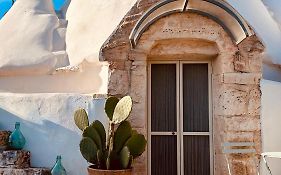Trullo Bianco Ostuni